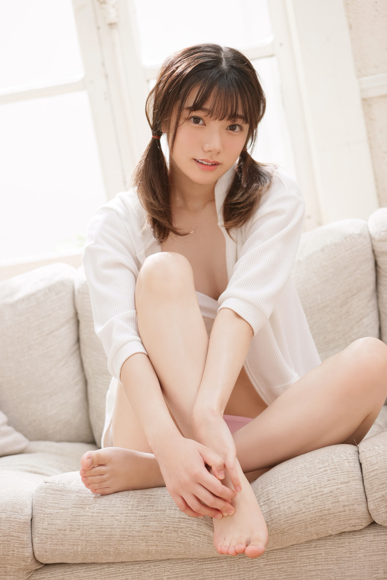 宫下玲奈作品MIDV-075笑颜美少女下一个河北彩花-艾尤社