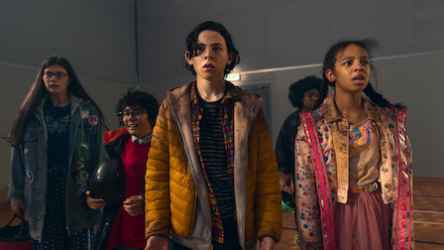 地球最後校巴 Netflix剧照