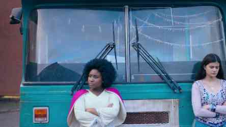 地球最後校巴 Netflix剧照