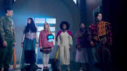 地球最後校巴 Netflix剧照