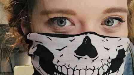 Netflix纪录片《仿真之境》揭发假新闻的制造、网路诈骗黑暗面 仿真之境 Netflix剧照