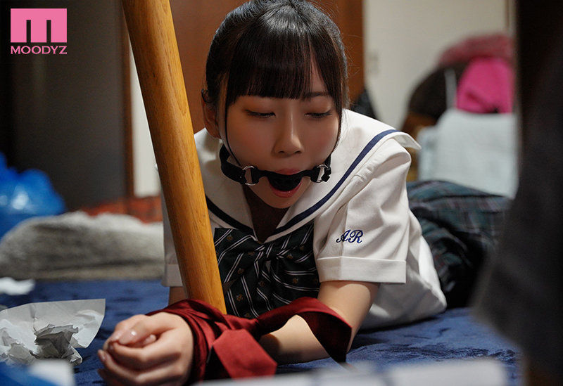 七沢みあ(七泽米亚,Nanasawa-Mia)作品MIDV-032介绍及封面预览-图片2