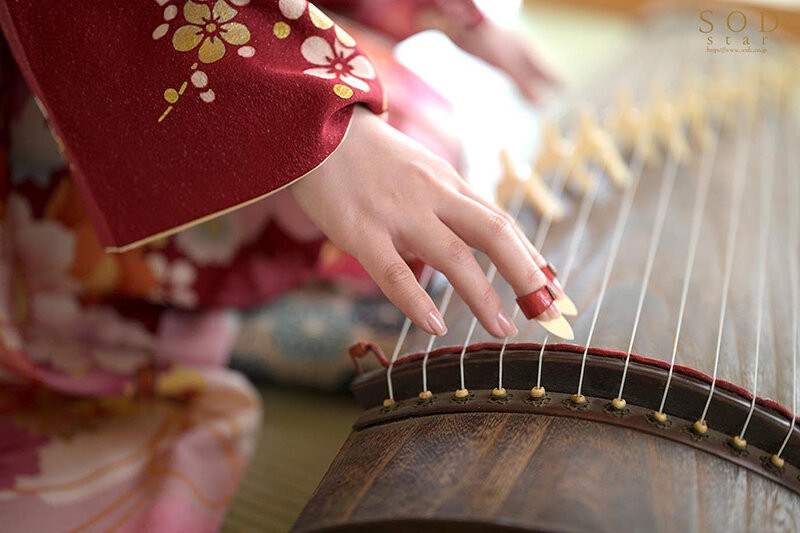 小鳥遊蘭(小鸟游兰,Takanashi-Ran)出道作品STARS-600介绍及封面预览-图片8