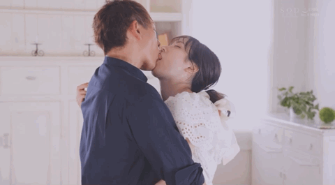 小湊よつ葉(小凑四叶,Kominato-Yotsuha)作品STARS-715介绍及封面预览-图片5