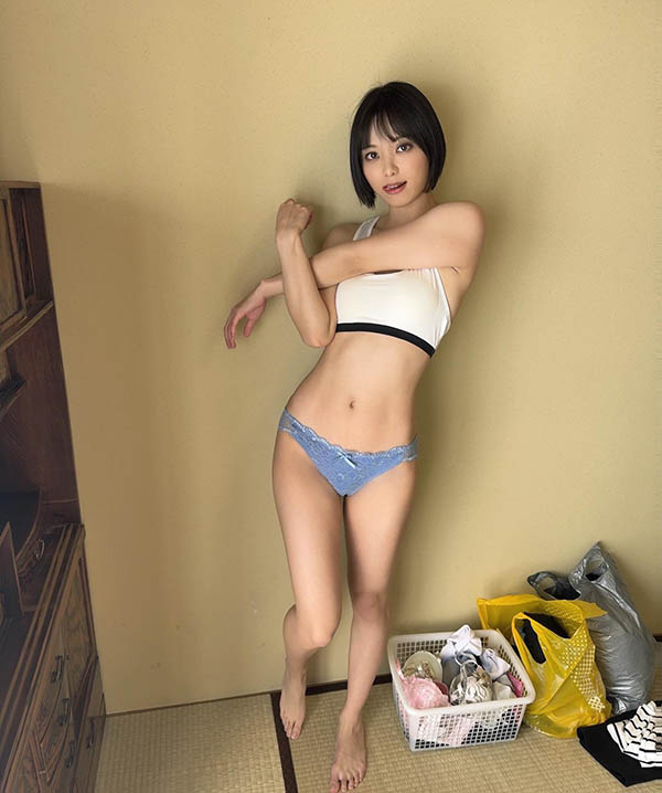 图片[2]-纯真大眼美少女《萌波铃》精选作品推荐介绍及封面预览-艾尤社