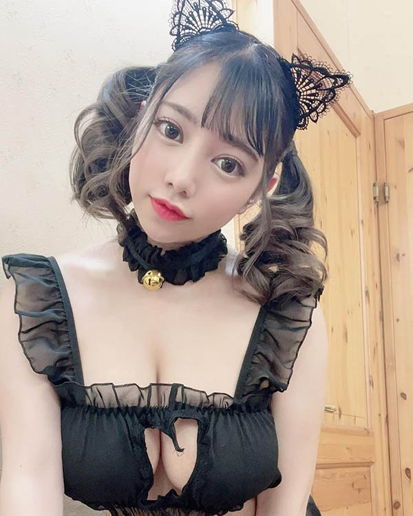 图片[3]-爆红巨球素人妹《梦见露》精选作品推荐介绍及封面预览-艾尤社